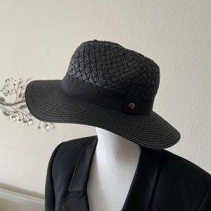 Calia by Carrie Underwood Hat